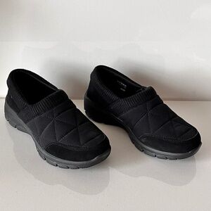 Skechers Easy Going New Road Nylon Water Repellent Slip- Ons